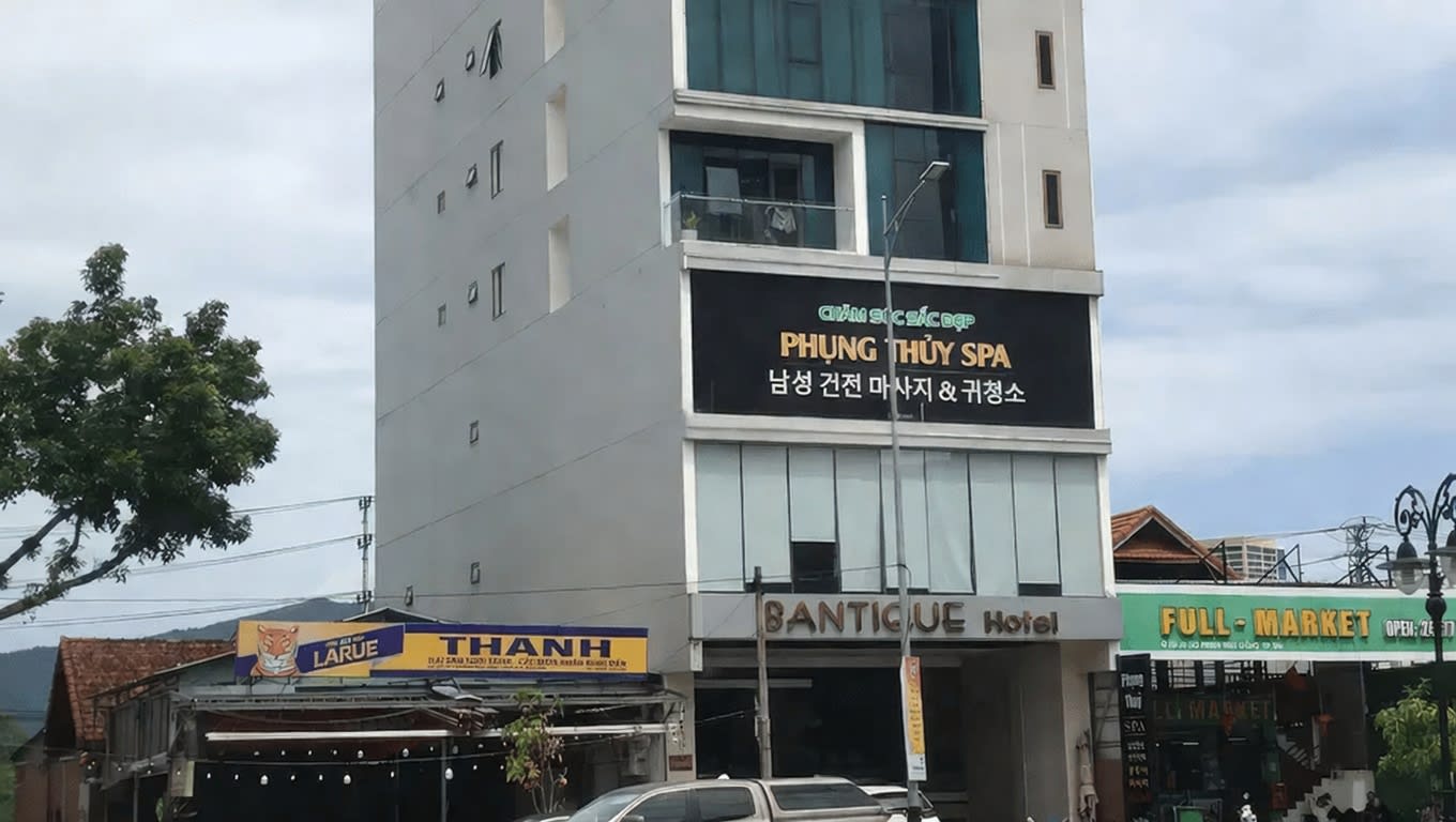 풍투이 스파 (Massage Phụng Thủy)