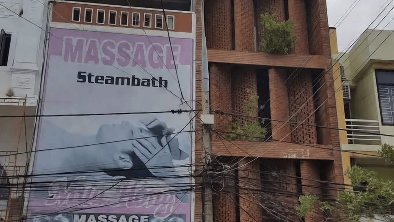 무아홍 마사지 (Massage Mưa Hồng)