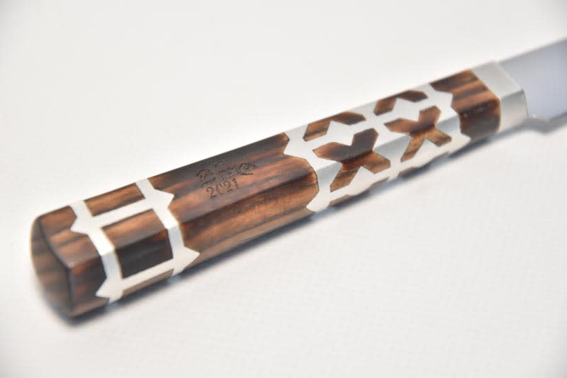 Tradičný nôž stredný, dĺžka čepele: 12cm, farba: hnedá + kožené puzdro 3