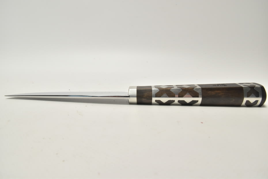 Tradičný nôž stredný, dĺžka čepele: 12cm, farba: čierna + kožené puzdro 6