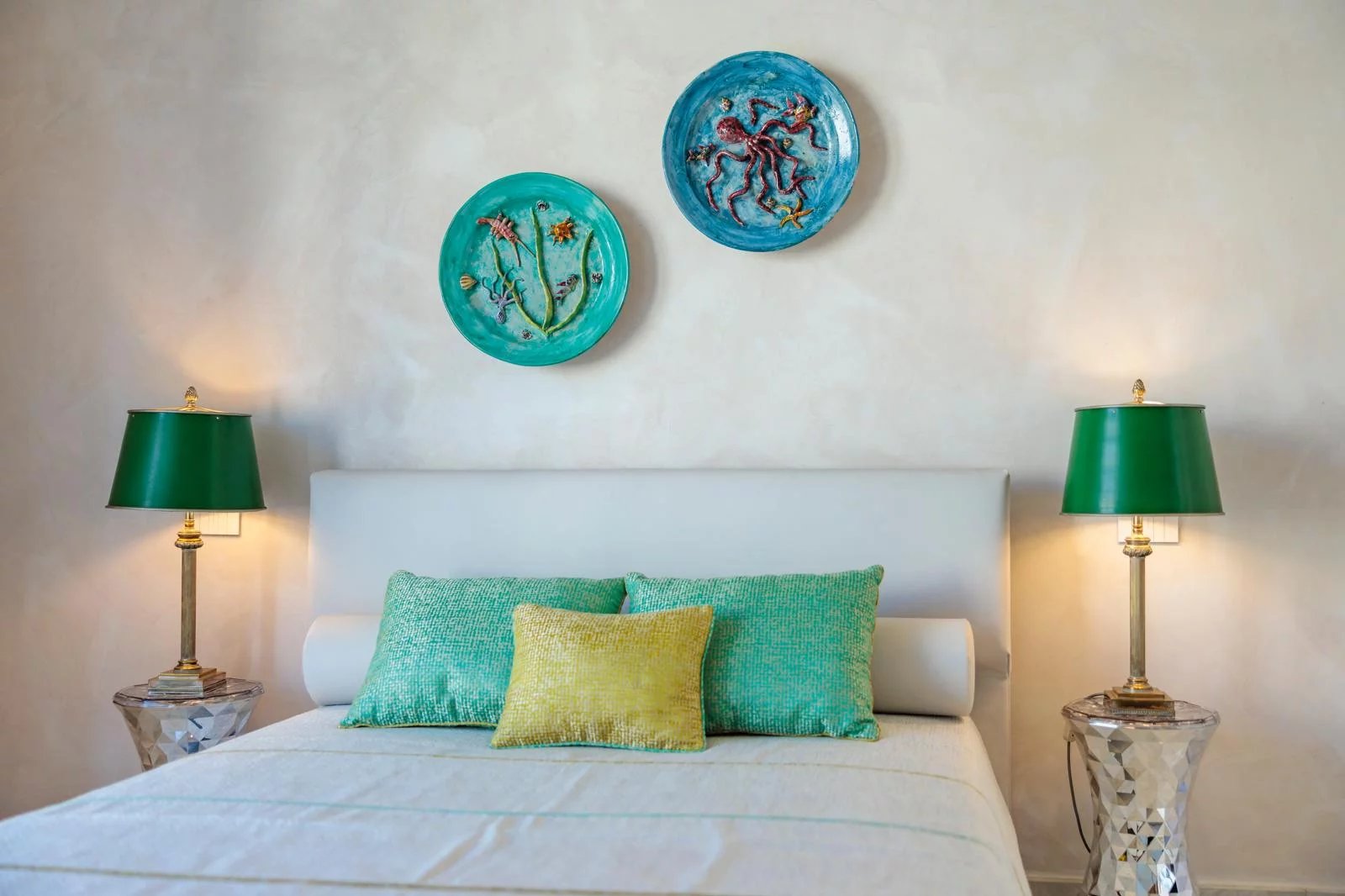 Prestigious Appartment in the Historic Heart of Menton - image 9
