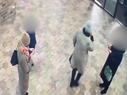 Какая доверчивость! Мошенники ограбили и сделали соучастницей якутскую бабушку — видео