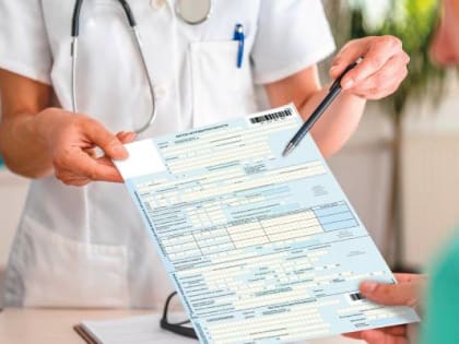 С 2023 года работники по договорам ГПХ будут получать больничные и декретные