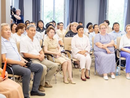 Глава Якутии поручил увеличить  соцподдержку на ведение личного подсобного хозяйства