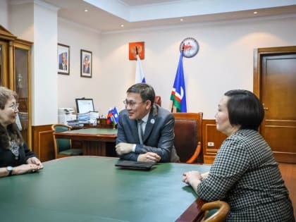 Георгий Михайлов поблагодарил активистов  движения «Волонтеры Саха-Питер»