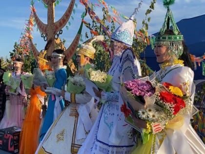 «Красу Колымы» выбрали на ысыахе в Среднеколымске