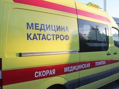 Специалисты Центра медицины катастроф оказывают помощь пострадавшим во время урагана в Борогонцах