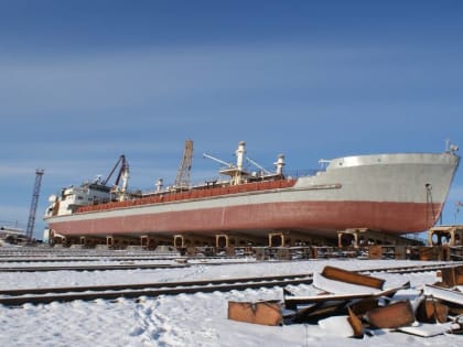 Строительство Жатайской судоверфи затянулось из-за роста цен на металл, морозов и COVID-19