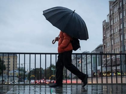 В Москве на время нерабочих дней закрываются общепит и непродовольственные магазины