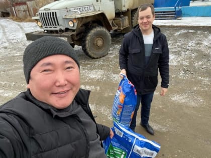 Партия поздравляет Владимира Путина не словом, а делом