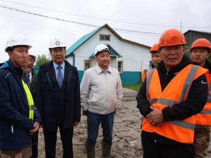 К 75-летию Романа Дмитриева в Жиганске построят новый спортзал