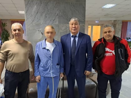 Александр Жирков Москваҕа госпитальга сытар байыастары көрүстэ