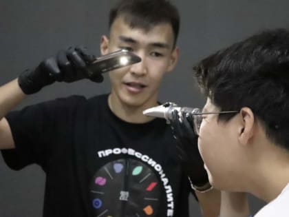 Школьники Якутска познакомились с перспективными профессиями на мероприятии «Ночь профориентации»