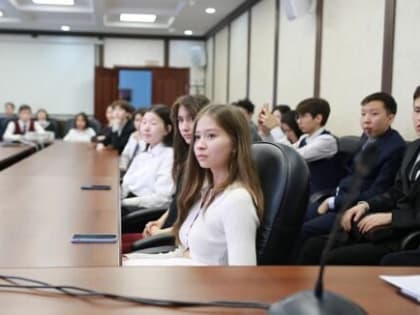 В Якутске подвели итоги интеллектуальной игры «V Модель Якутской городской Думы – 2023»