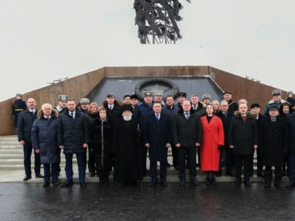 Якутяне почтили память земляков, отдавших жизнь за освобождение города Ржева