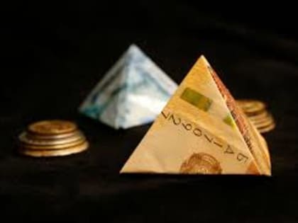 Банкир на доверии. Полицейский чин катается на машине обвиняемого в мошенничестве