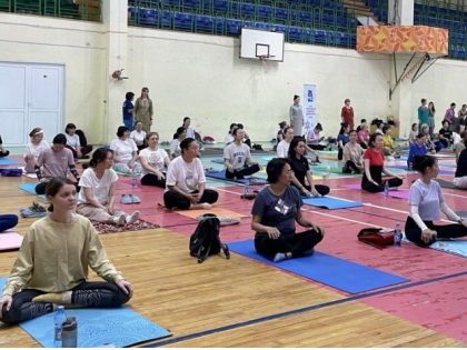 День йоги в Якутске