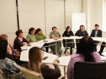 Участники круглого стола I Республиканской интернет-олимпиады выбрали председателя учебно-методического объединения