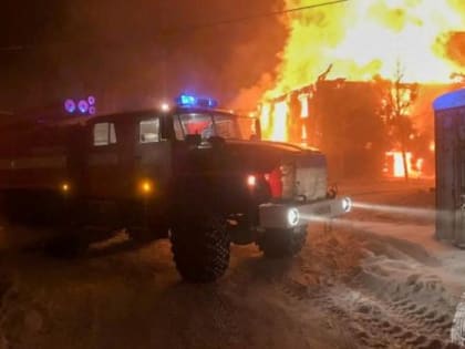 В Якутии при пожаре на коневодческой базе погиб мужчина