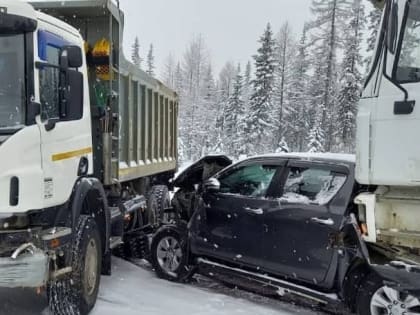 Женщина погибла в результате автоаварии на трассе «Лена» в Якутии