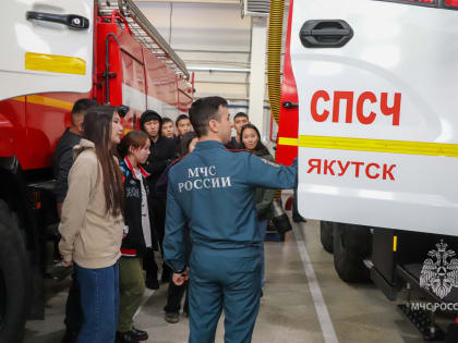 Дружина юных пожарных в гостях у огнеборцев