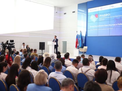 Айсен Николаев поблагодарил якутских военкоров за правдивую картину событий в СВО