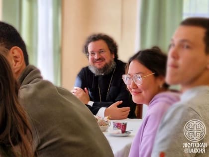 Архипастырь встретился с православной молодежью