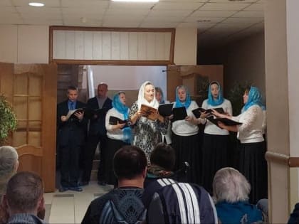 Состоялась поездка священника в социальные учреждения пгт. Чернышевский