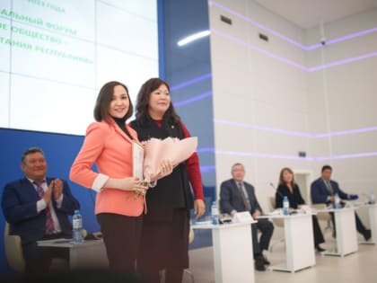 Формирование общественного здоровья обсудили на межрегиональном форуме в Якутии