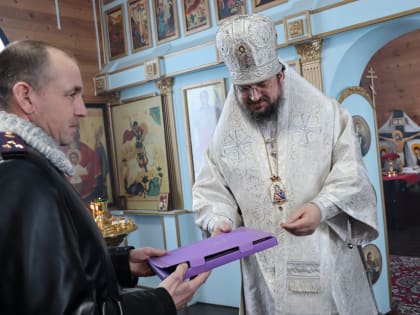 Архиепископ Роман совершил Божественную Литургию в исправительной колонии № 1