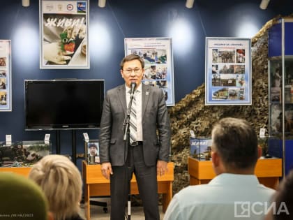 В Якутске открыли выставку, посвящённую медикам в зоне СВО