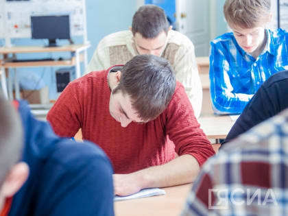 Топ 10 новостей: «Золотая Звезда» Героя России, открытие нового спортивного зала, снег в июне