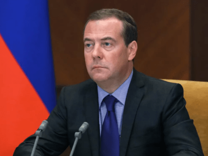 Мир приблизился к угрозе третьей мировой войны