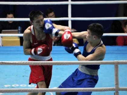 Победа якутского боксера в первом бою на чемпионате РФ