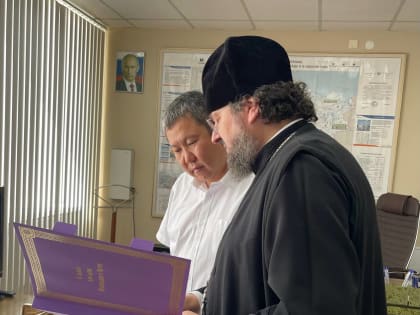 Состоялась встреча архиепископа Романа с генеральным директором ПАО «Якутскэнерго»