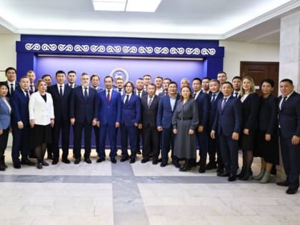 Новая структура и обновленный состав правительства Якутии