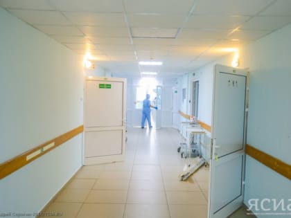 Детям, пострадавшим при обрушении плиты в Якутске, оказывают экстренную медицинскую помощь
