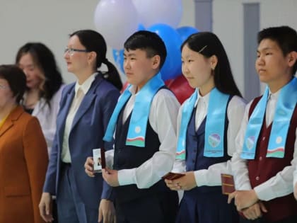 Лучшие школьники Якутии станут действительными членами и членами-корреспондентами МАН