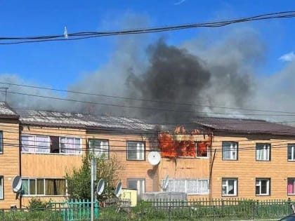 Пожар в 2-этажке Вилюйска — есть пострадавший