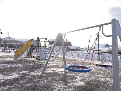 В селе Сунтар ввели вторую очередь многоквартирного дома для переселенцев из аварийного жилья
