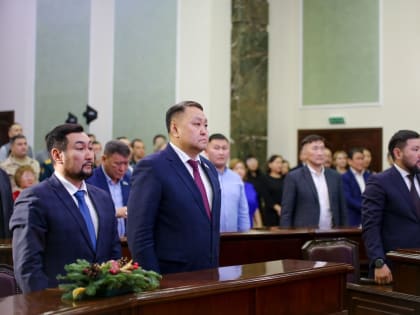 Альберт Семенов принял участие в предновогодней встрече главы города Якутска