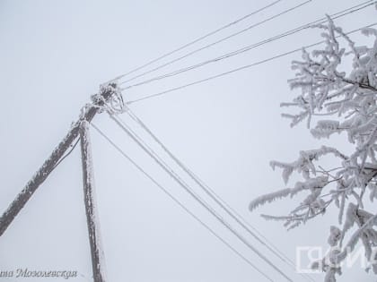 Жители пригородного села Хатассы остались без электричества по вине самосвала