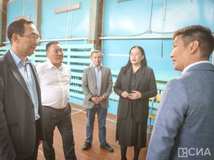 Глава Якутии поручил разработать проект строительства школы в селе Нюрбачан