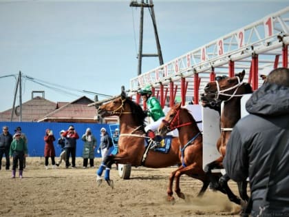 2,5 млн рублей составит призовой фонд конных скачек на Спортивных играх народов Якутии