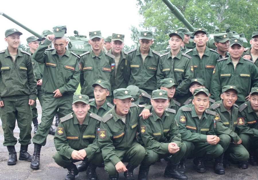 Чита город военных. Млечник 51460. Хабаровский край город Бикин воинская часть мотострелки. Военная часть. Армейская часть.