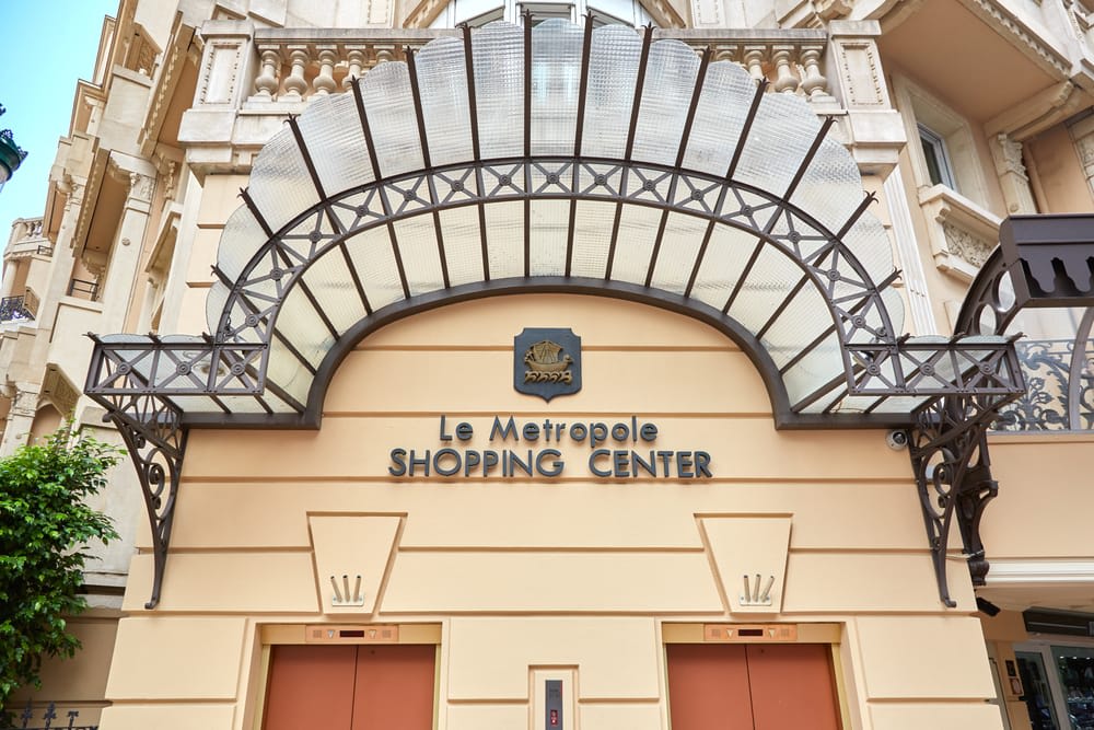 Metropole Shopping Center