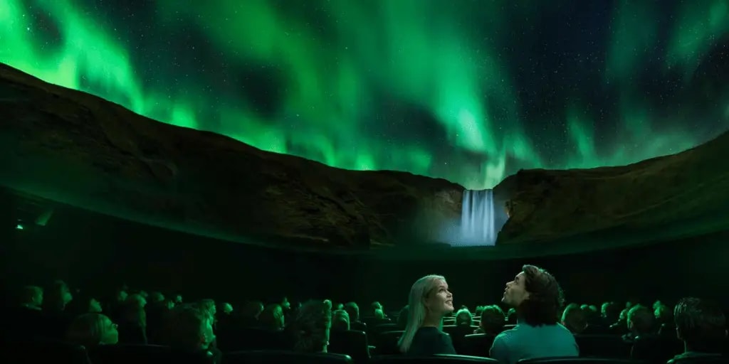 25 Top Things to do in Reykjavik Iceland - 10.Perlan