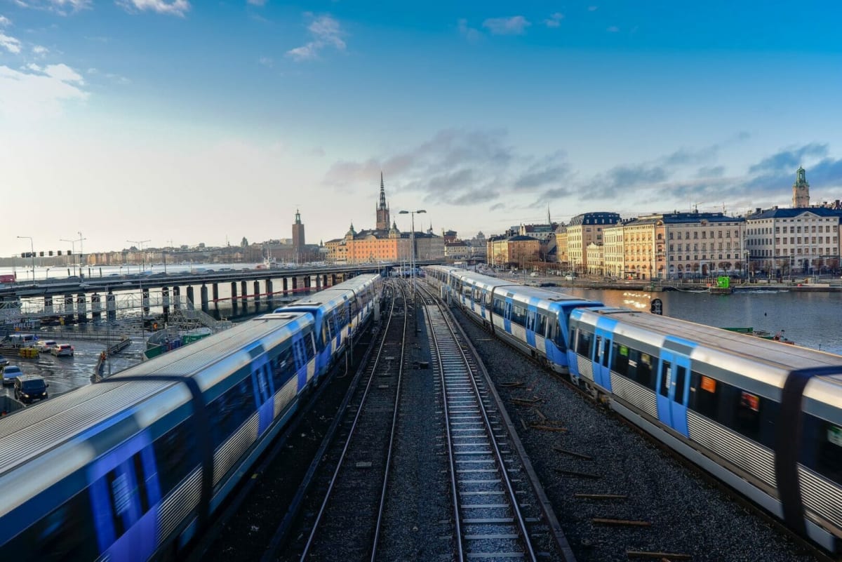 20 things you need to know about traveling to Europe - Travel by Train