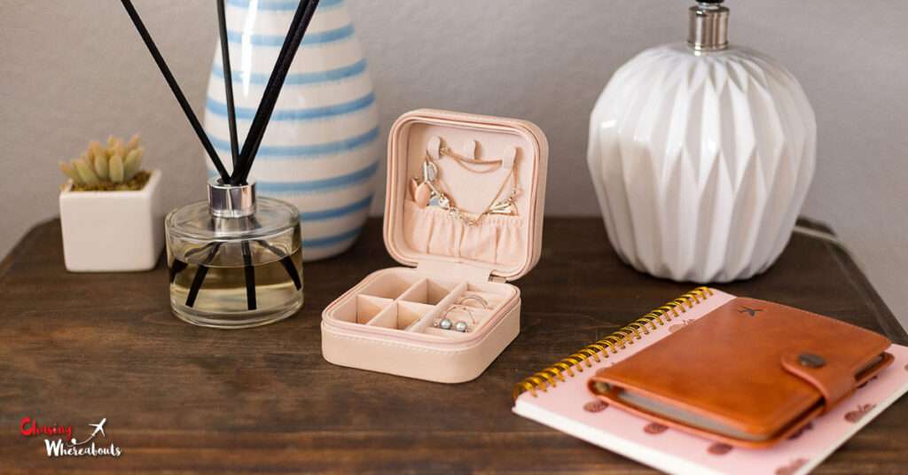 Keep Your Gems Secure: The Best Jewelry Cases for Traveling