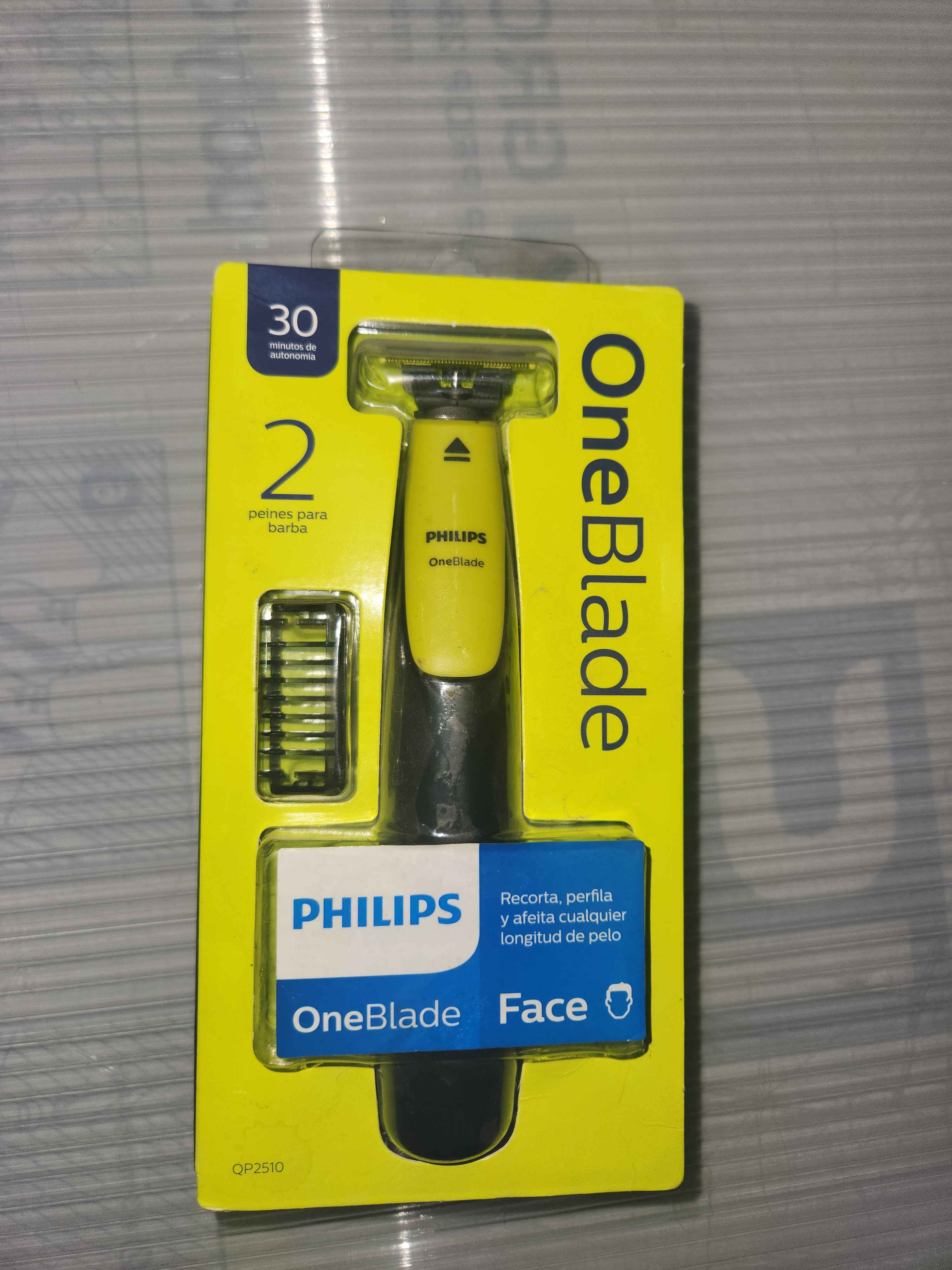 Rasoir Hybride Philips OneBlade QP2510/11 - Taille, Stylise et Rase - Visage